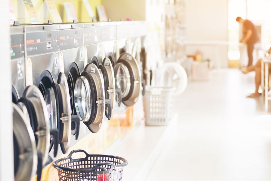 Servicio de lavandería para barcos en Ibiza